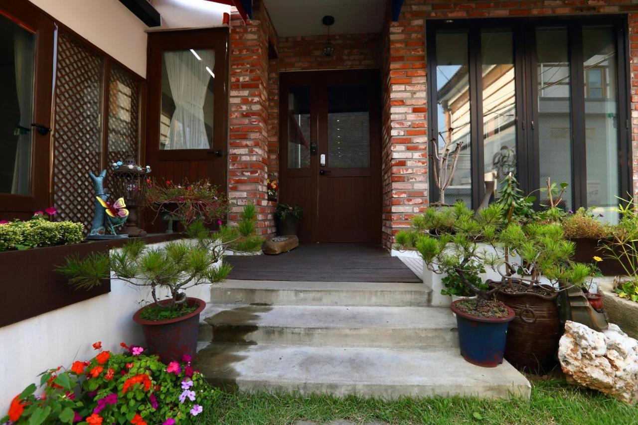 Yujung Guesthouse Jeonju Eksteriør billede